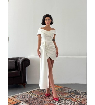 218099 EKRU ELBİSE...