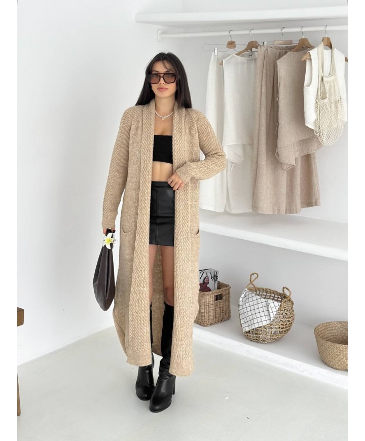 218484 BEJ HIRKA TRİKO