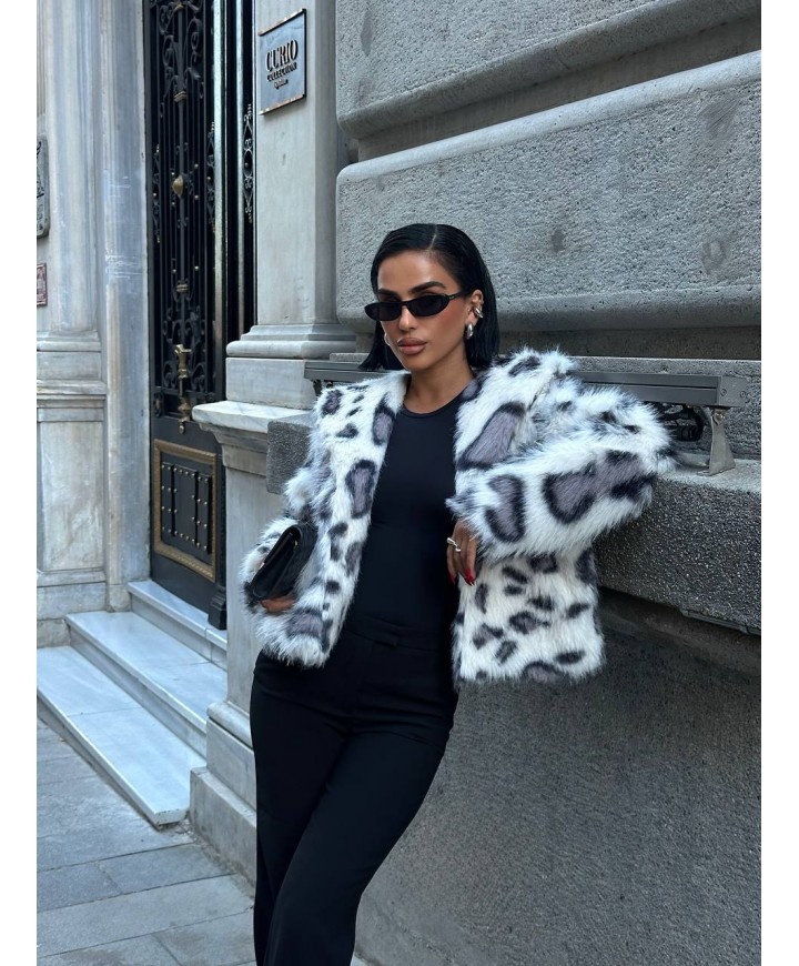 218774 EKRU MONT-KABAN