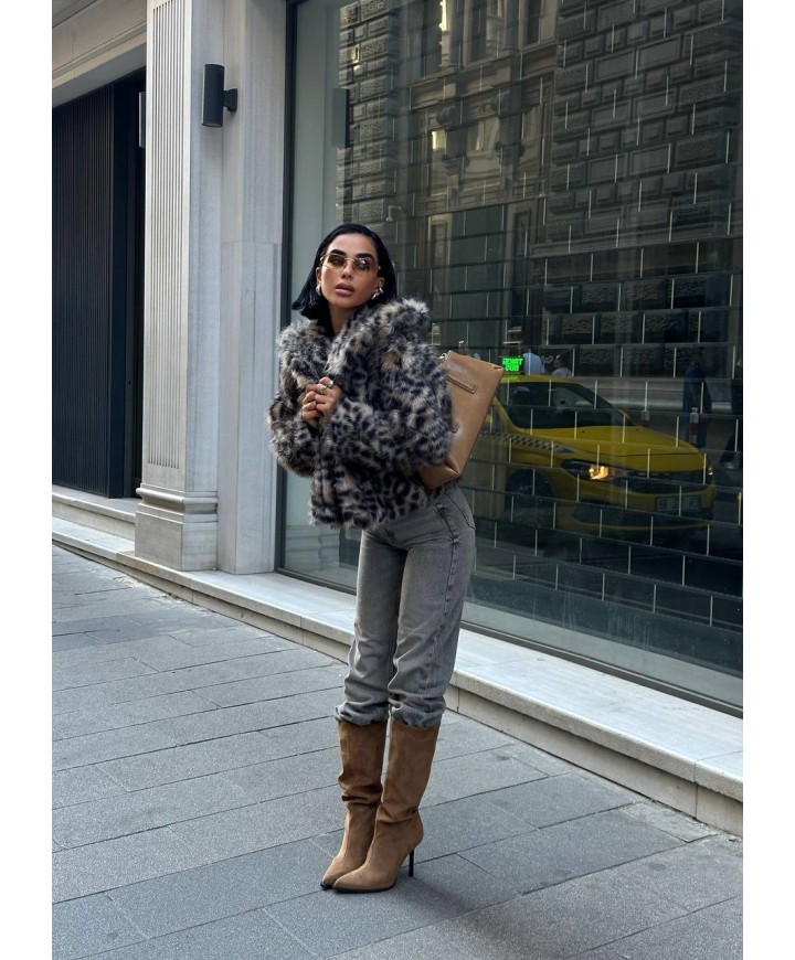 218775 RENKLİ MONT-KABAN