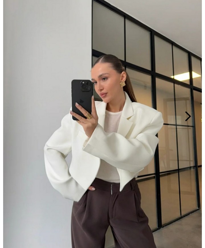 218785 EKRU MONT-KABAN