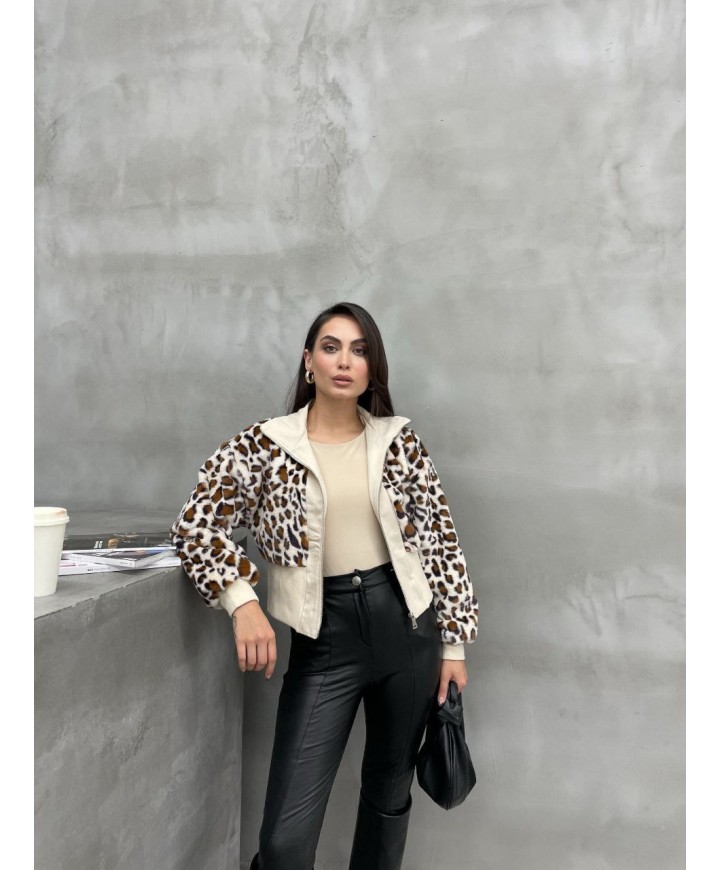 218883 LEOPAR MONT-KABAN