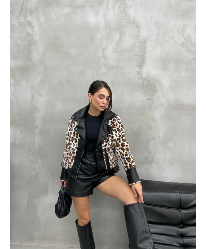 218884 LEOPAR MONT-KABAN