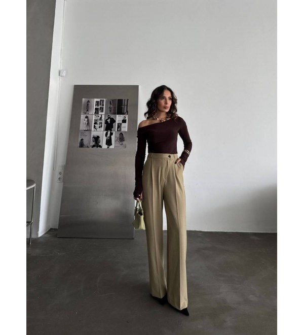 219101 COLOURFUL TROUSERS