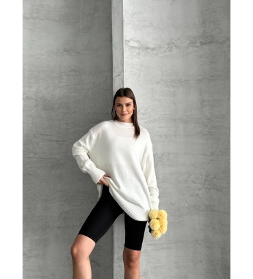 219890 BEYAZ KAZAK T...