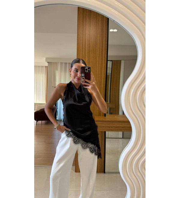 220010 BLACK BLOUSE