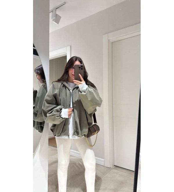 220012 KHAKI Mont-Caban