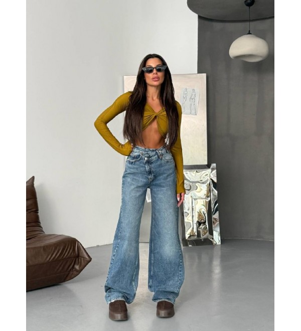 220036 BLUE JEANS