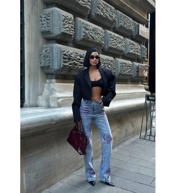220047 BLUE JEANS