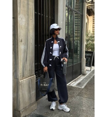 220085 RENKLİ EŞOFMA...