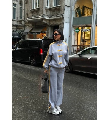 220088 RENKLİ EŞOFMA...