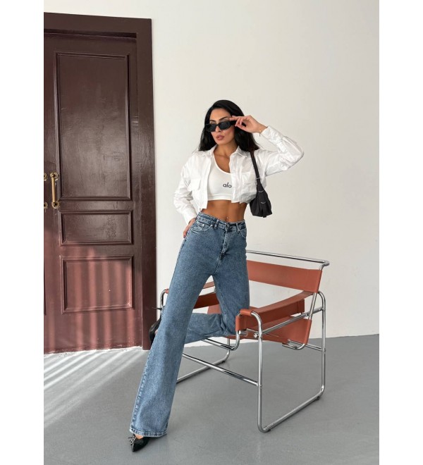 220202 BLUE JEANS Denim