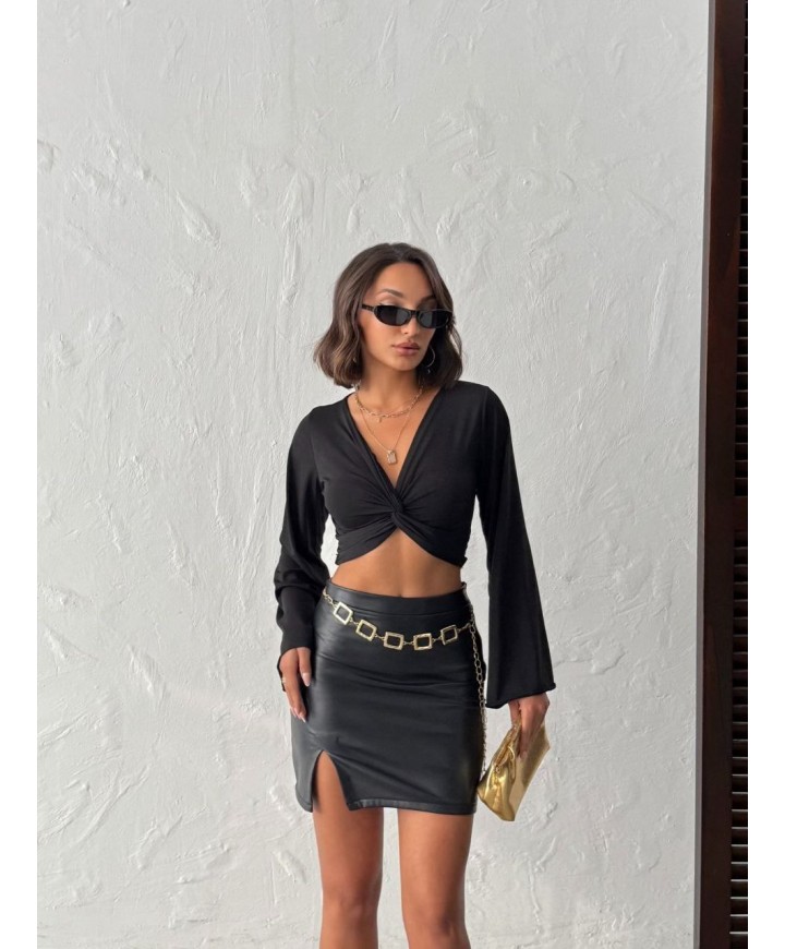 220534 BLACK BLOUSE