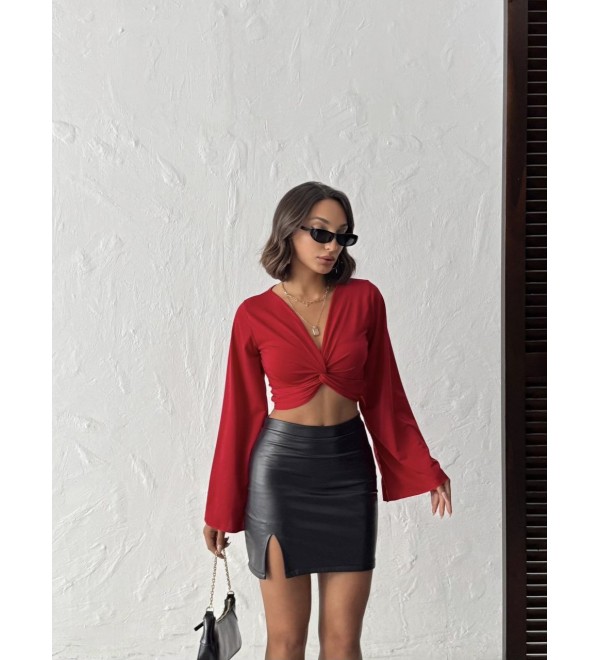 220537 RED BLOUSE