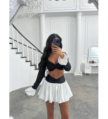 220562 SİYAH BEYAZ A...