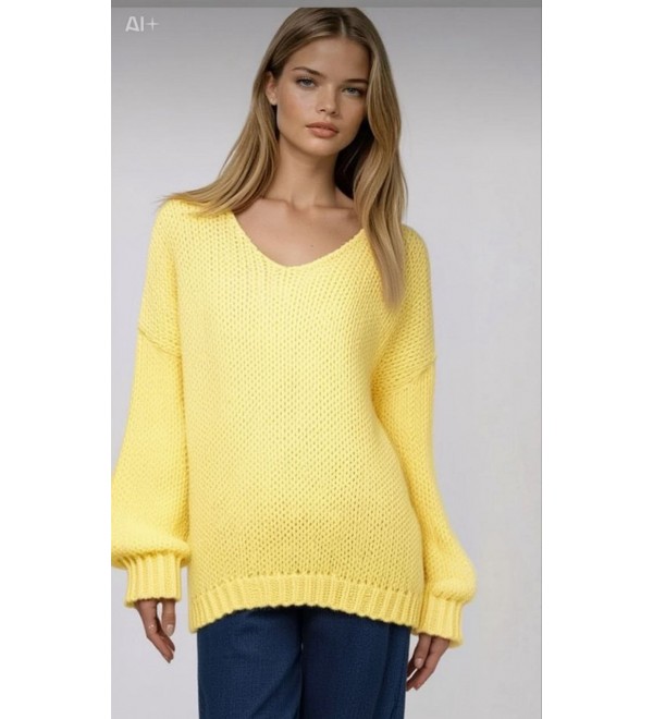 220629 YELLOW JUMPER KNITWEAR
