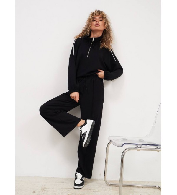 220702 BLACK 