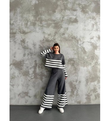 220706 GRİ TAKIM TRİ...