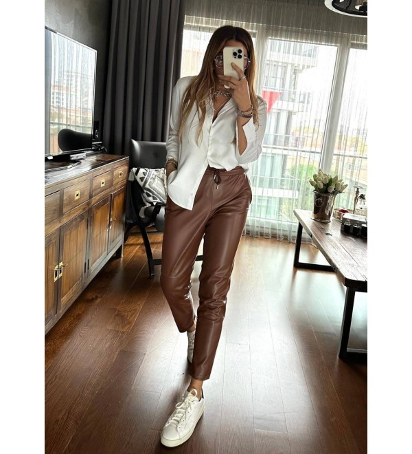 220747 BROWN TROUSERS 