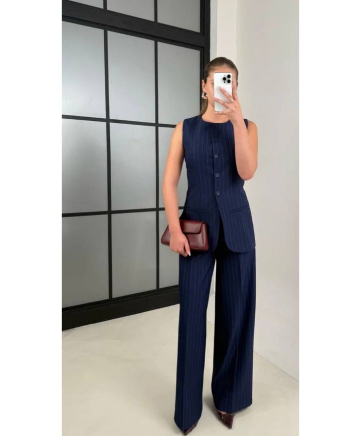 220774 LARCİVET TAKIM