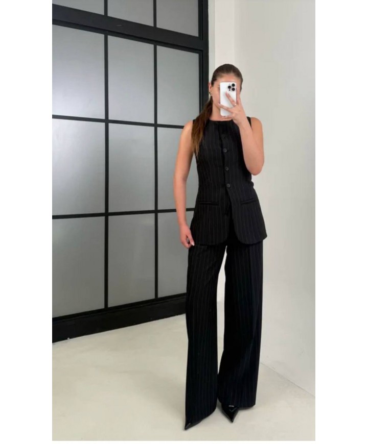 220776 SİYAH TAKIM