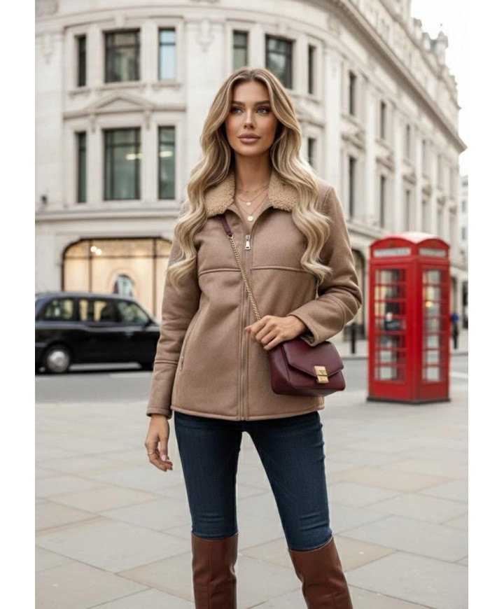 220831 MINK Mont-Caban FUR