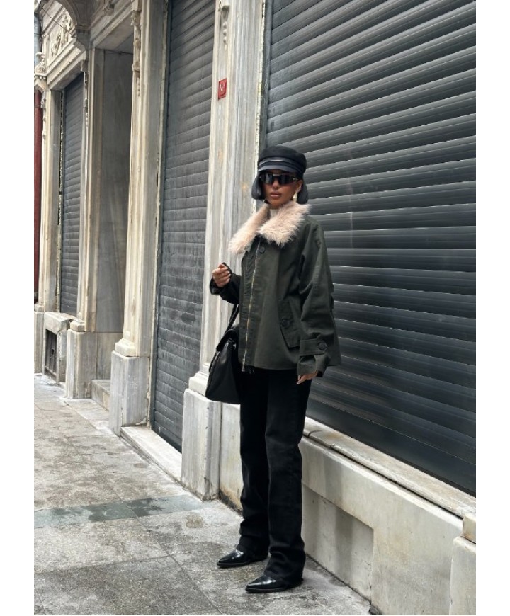 221241 BLACK Mont-Caban