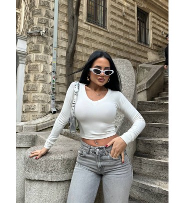 221383 BEYAZ BLUZ...