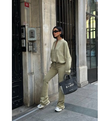 221801 YEŞİL EŞOFMAN...