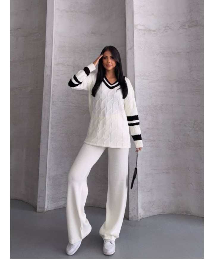 221845 WHITE SET KNITWEAR