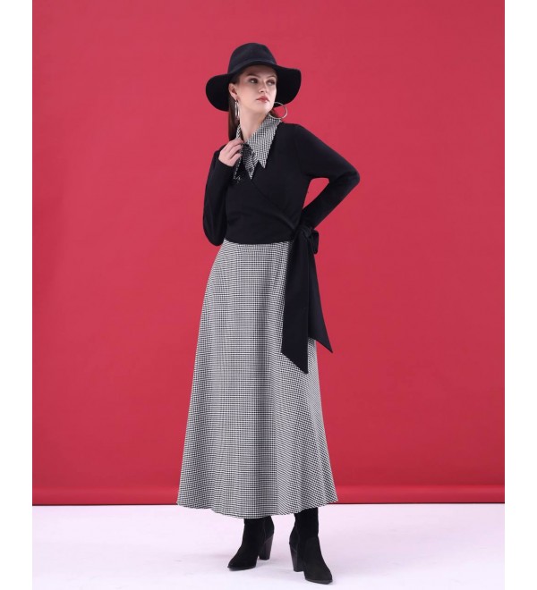 221857 GARNİLİ ELBİSE GARNİLİ