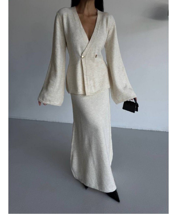 221983 Ecru SET KNITWEAR