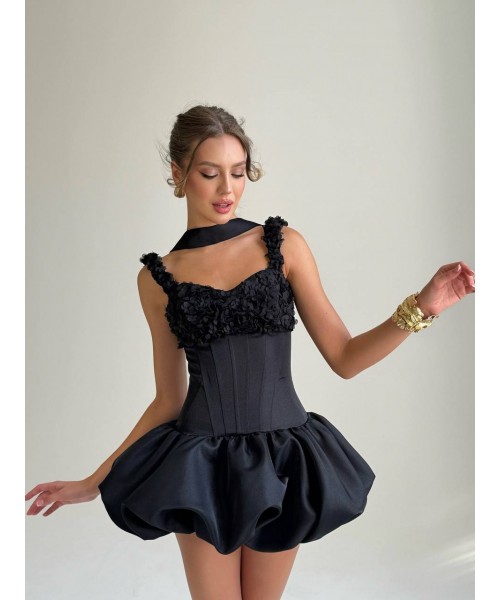 BLACK DRESS 