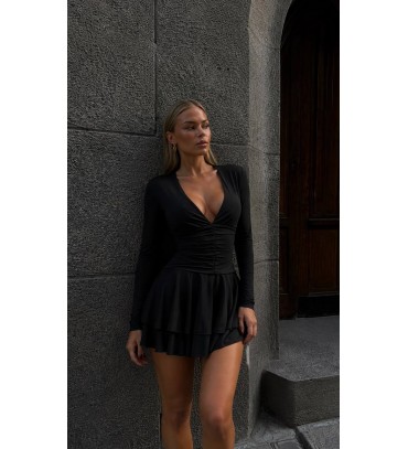 BLACK DRESS 